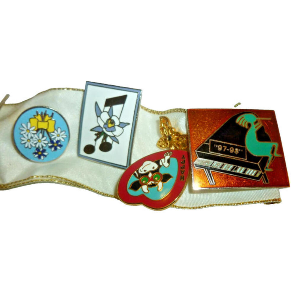 Kokopelli‎ Enamel Lapel Pin Colorado Music Happy Cow Shooting Star DDD Lot of 7